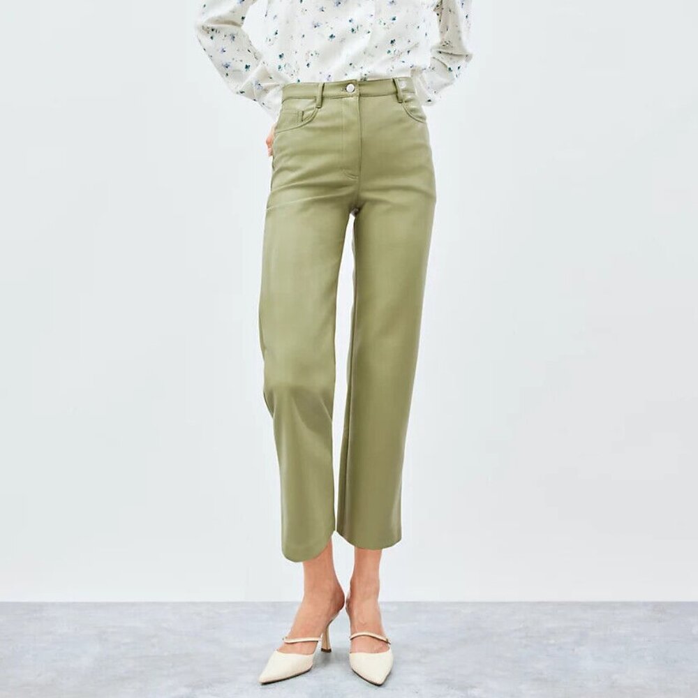 Aritzia Wilfred - Vegan Leather Melina Pant Size 0